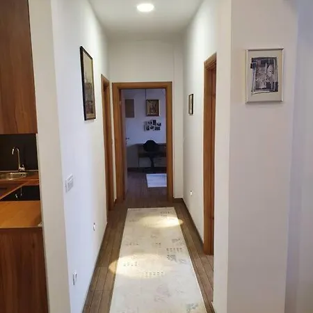 Kuca Mira Villa