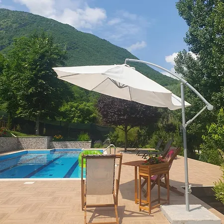 别墅 Luxury Family On Neretva - Private Pool - Kuca Mira 科尼茨